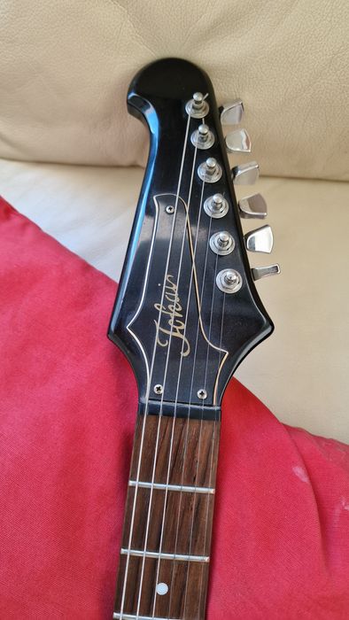 Guitarra Tokai Firebird