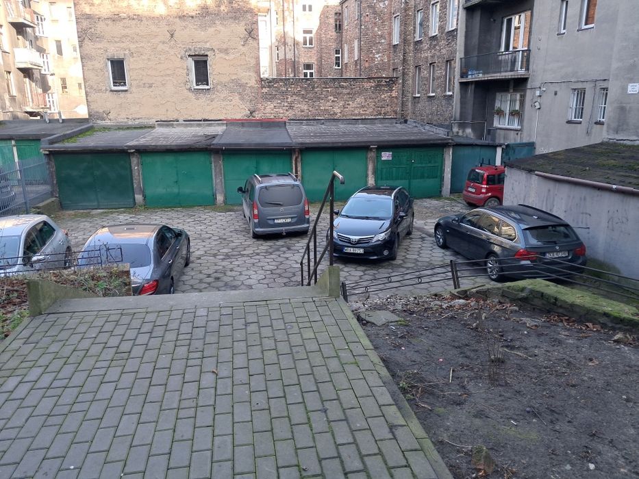 Sprzedam garaż Katowice