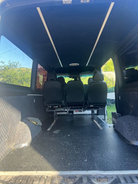 mersedes sprinter 318