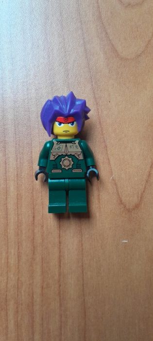 Figurka lego exo force