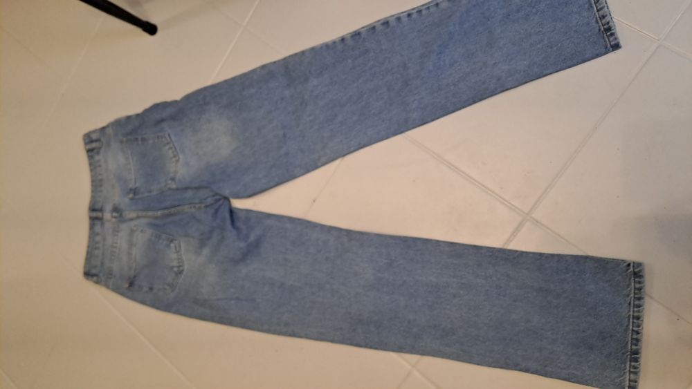 Spodnie damskie jeansowe xs/ S z rozporkami