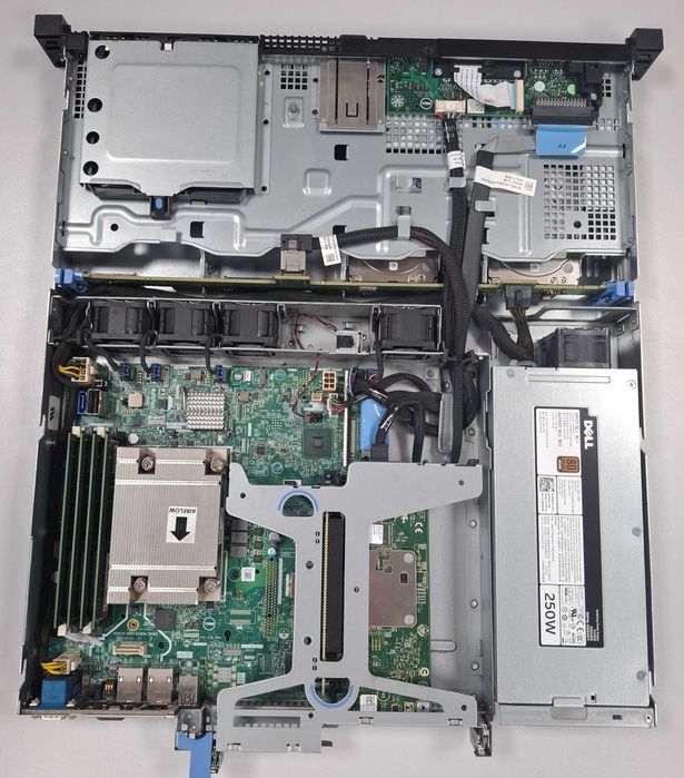 Serwer DELL Power Edge R230.