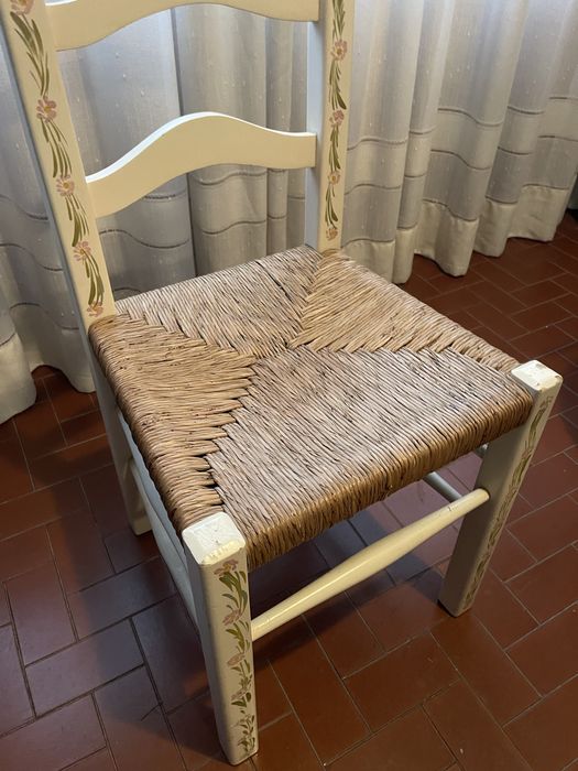 Cadeira (Conjunto: Cadeira, Cama e Movel)