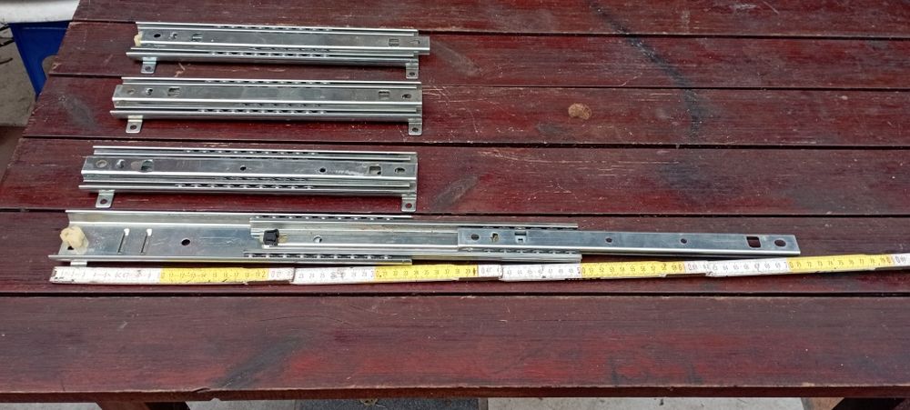 Prowadnice do szuflad i dużej wytrzymałości  80 kg