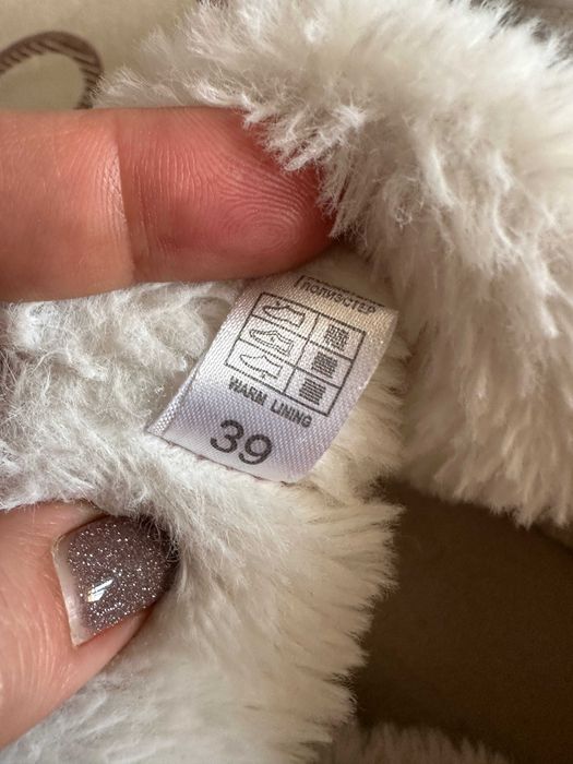 теплі домашні  капці 39 розмір