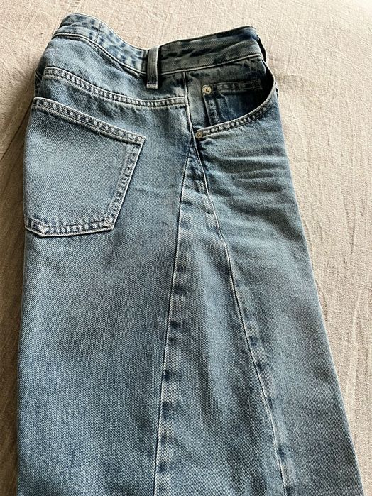 Spodnie Jeansy typu barrel z Massimo Dutti rozmiar 36