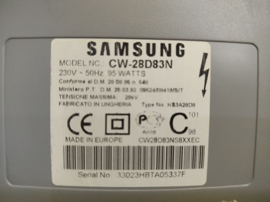 TV de 55cm com comando