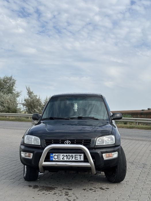 Toyota  Rav4 1999 автомат