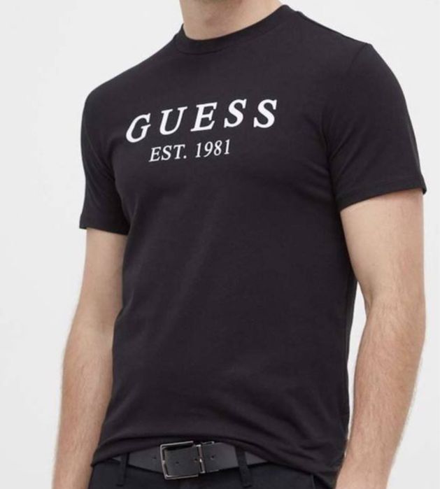 Мужские футболки Guess черные белые серые Гесс сумка унисекс шорты