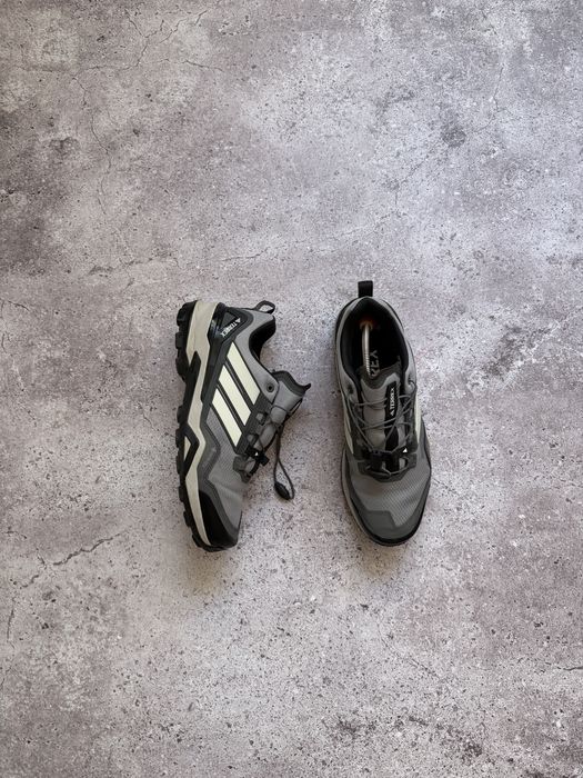 Кросівки adidas terrex gore tex 2024