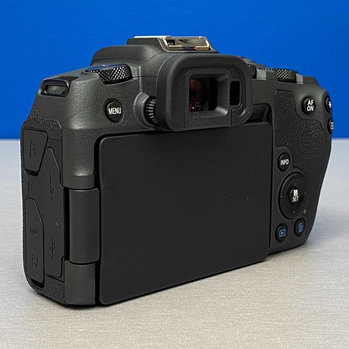 Canon EOS RP (Corpo) - 26.2MP
