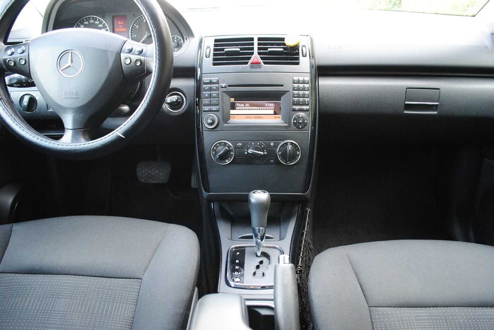 Mercedes-Benz A160 Automático
