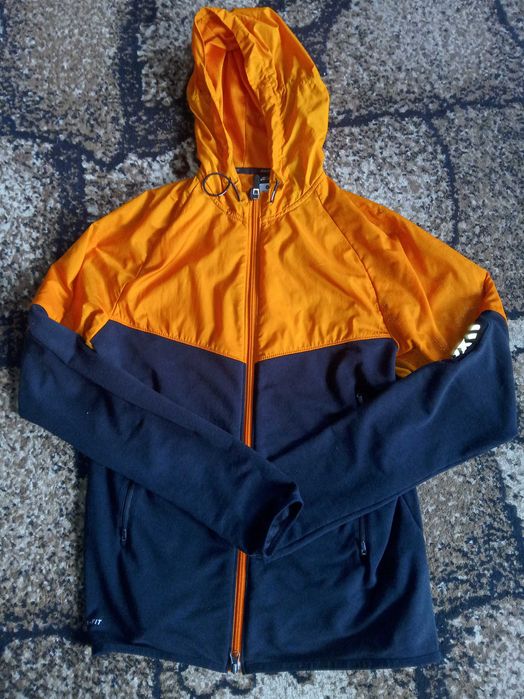 Продам мастерку Nike Dri-fit