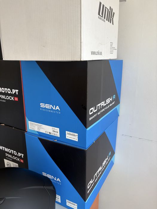 Capacetes novos ( Modulares e Jet com óculos de sol )