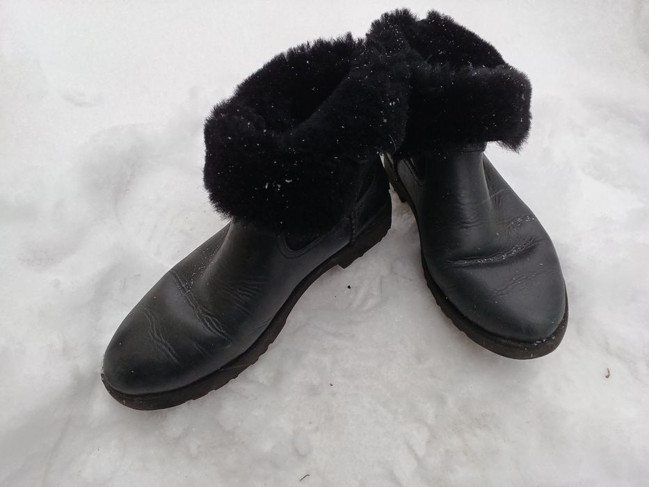 Зимові чоботи Ugg, 38 розмір