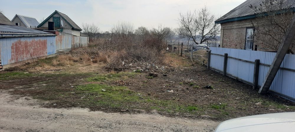 Продам участок в селі