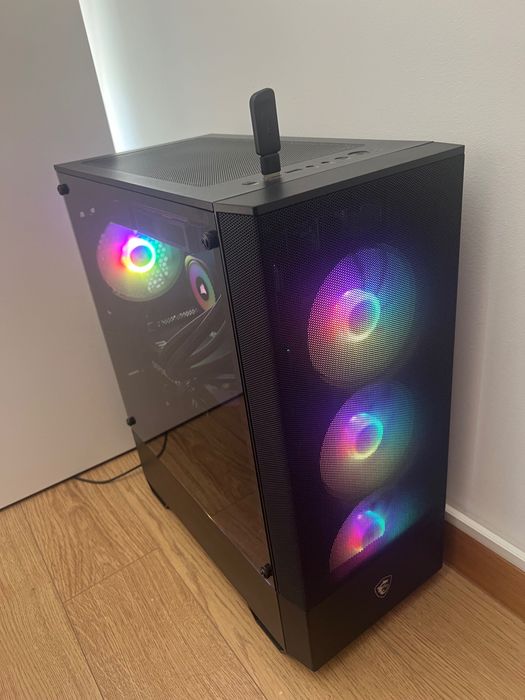 PcCom Ultimate | RTX 5070 | Ryzen 7 7800X3D | 32GB DDR5 | 2TB SSD