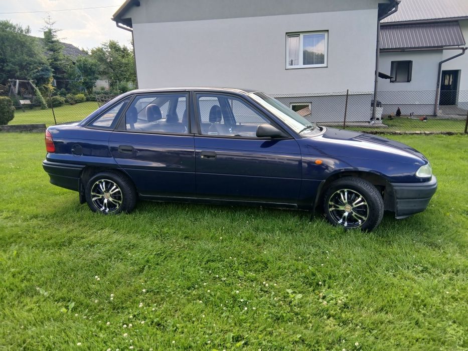 Sprzedam Opel Astra 1.4 benzyna