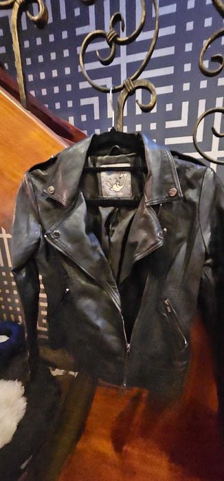 Kurtka skórzana RESERVED rozmiar  152