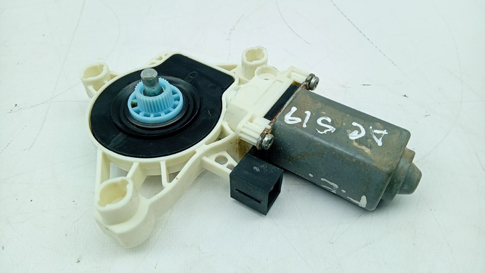 Motor vidro frente esquerdo AUDI Q5 Sportback (FYT)