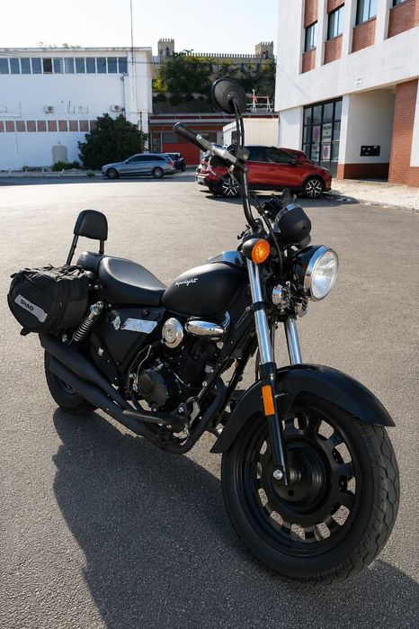 Mota keeway superlight 125 limited edition com malas e encosto incluidos