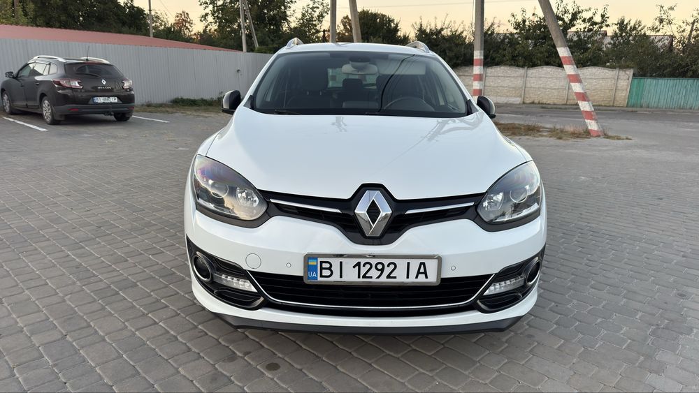 Renault Megane 2016рік BOSE Не фарбований