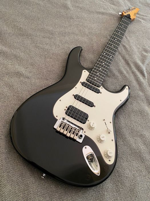 Carvin Bolt T HSS Stratocaster