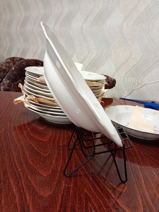 Тарілки великі діаметр 23,5