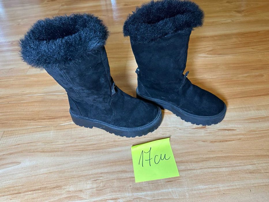 Botki Zara 27 rozmiar, wkładka 17cm
