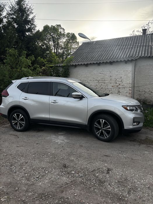 Nissan rogue 2019