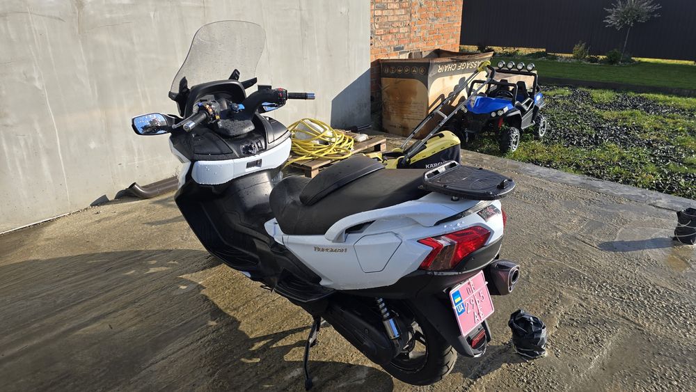 Suzuki Burgman AN 650