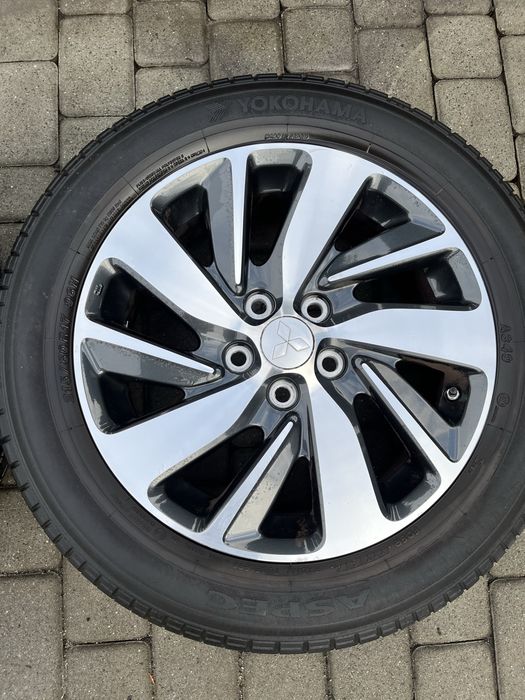 Alufelgi 5x114,3 17 cali Mitsubishi Outlander ASX Eclipse opony 215/60