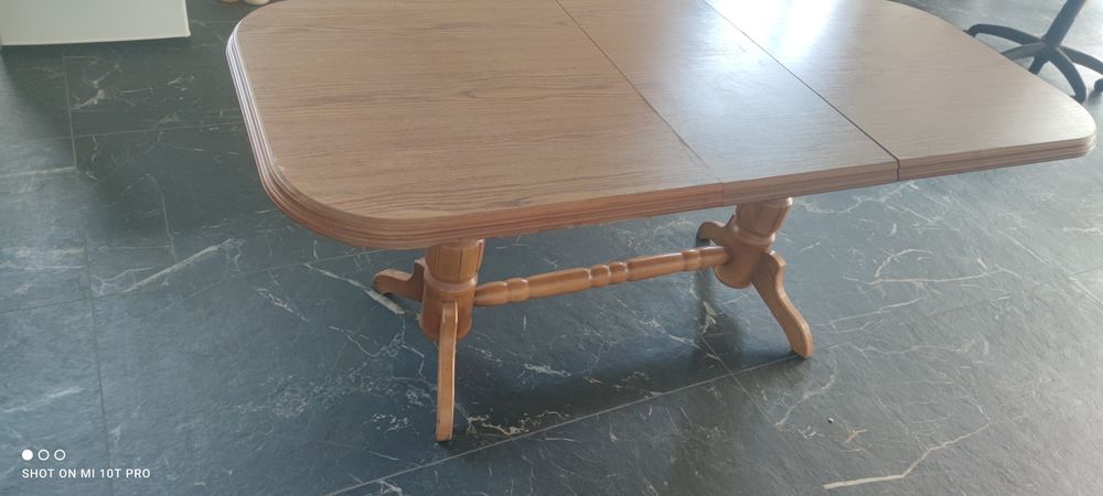 Stół drewniany używany
