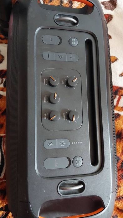 Колонка JBL PartyBox On-The-Go Essential