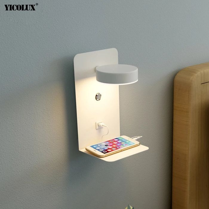 Kinkiet led gniazdo USB na ścianę półka pod telefon