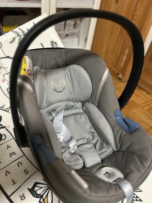 Nosidełko z bazą CYBEX