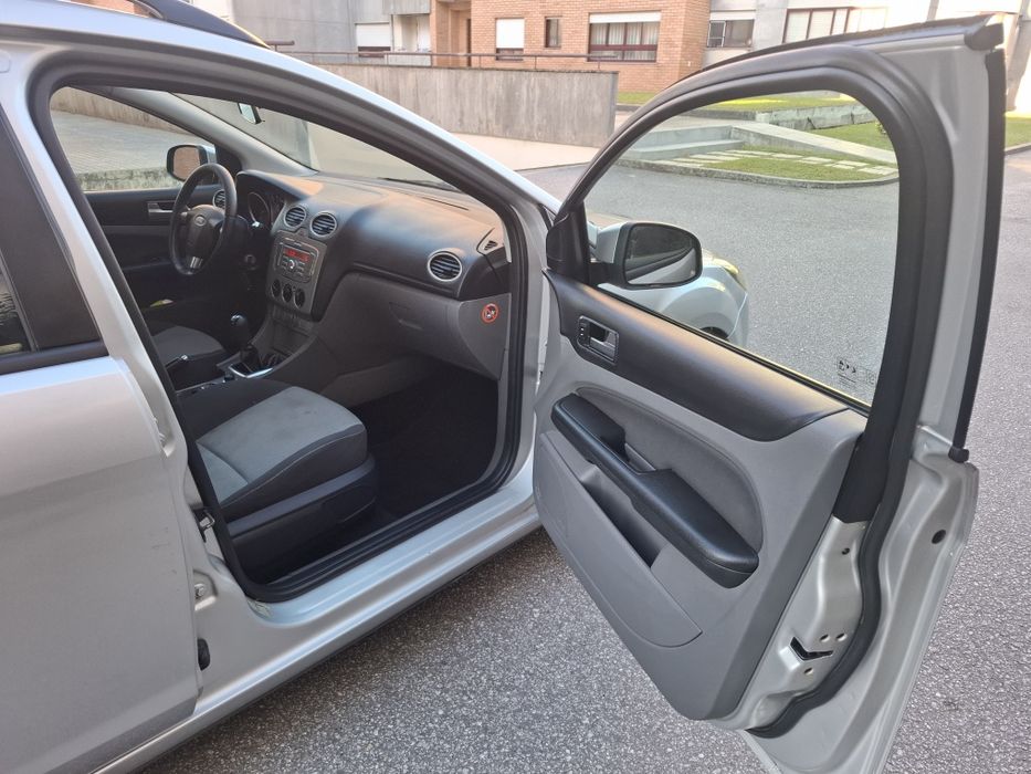Ford Focus Sw 1.6 Tdci 90Cv Ano 2008 — photo 5