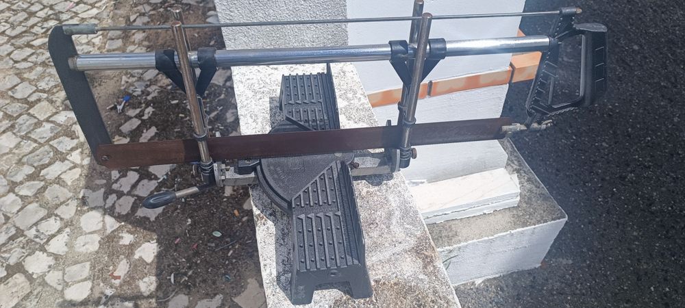 Serrote esquadria em bom estado