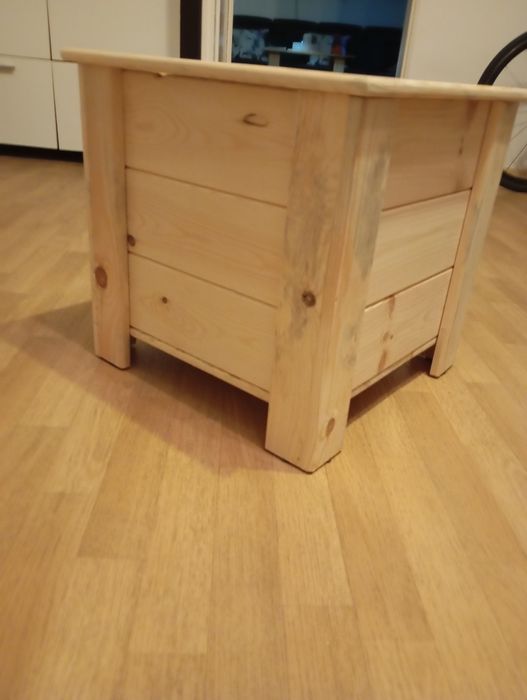 Donica drewniana 40x40