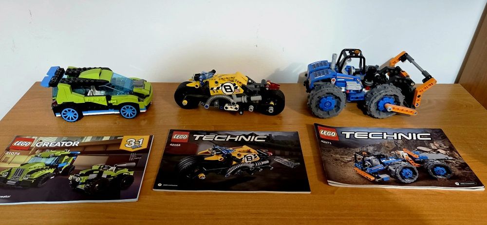 Lego 31074, 42058, 42071