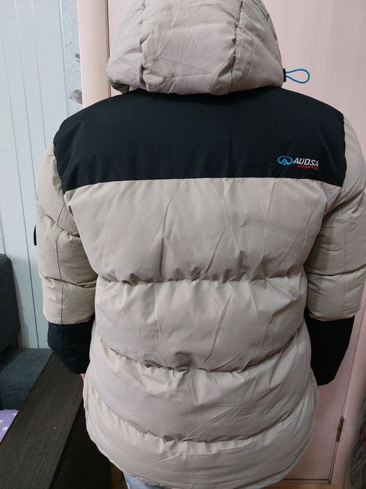 Зимняя куртка,  сост.новой