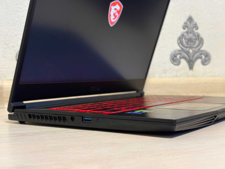 Ігровий ноутбук MSI Thin GF63 / i5-12450H / RTX 3050 / 16GB RAM / 512GB SSD