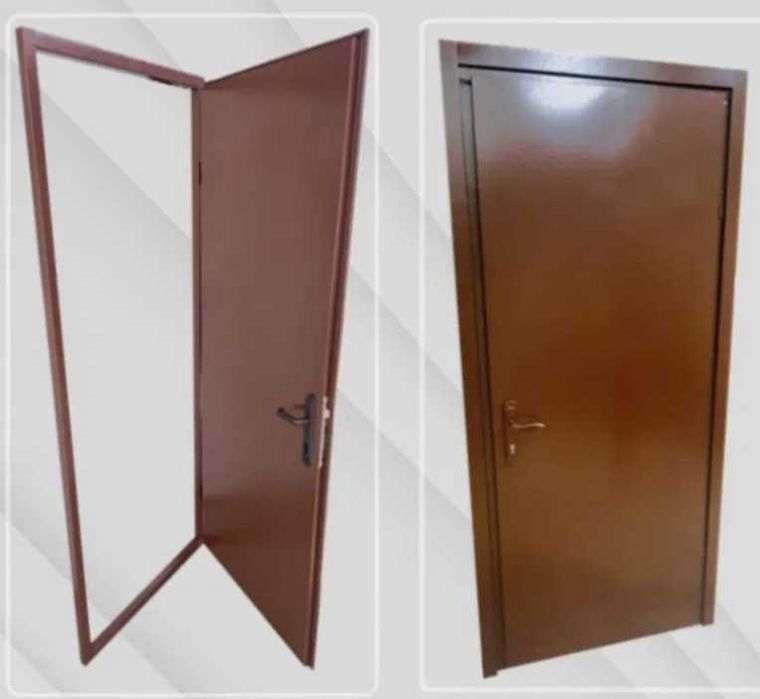 Двері вхідні технічні металеві тамбурні з ДСП накладками