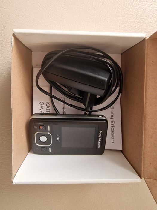 Sony Ericsson T303
