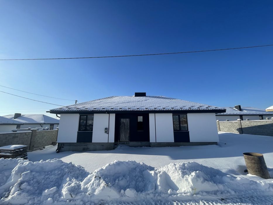 Окремий Будинок на Льонокомбінаті з Міськими Мережами