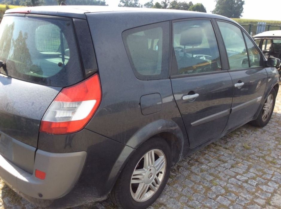 Renault Scenic 1.5 DCI para peças