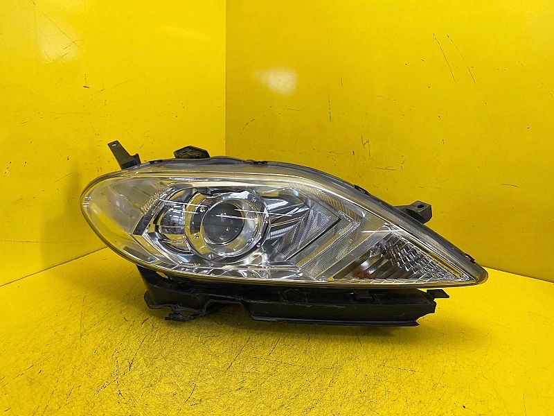 Lampa Prawa HONDA HR-V 15-18 XENON