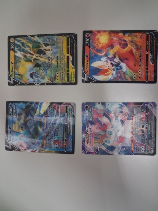 Cartas de Pokémon reluzentes raras