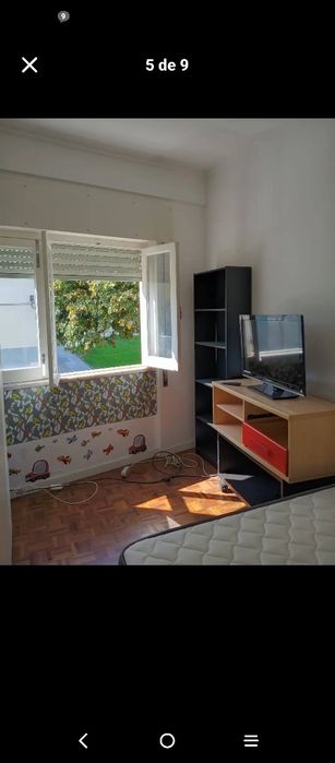 Quarto arrenda-se