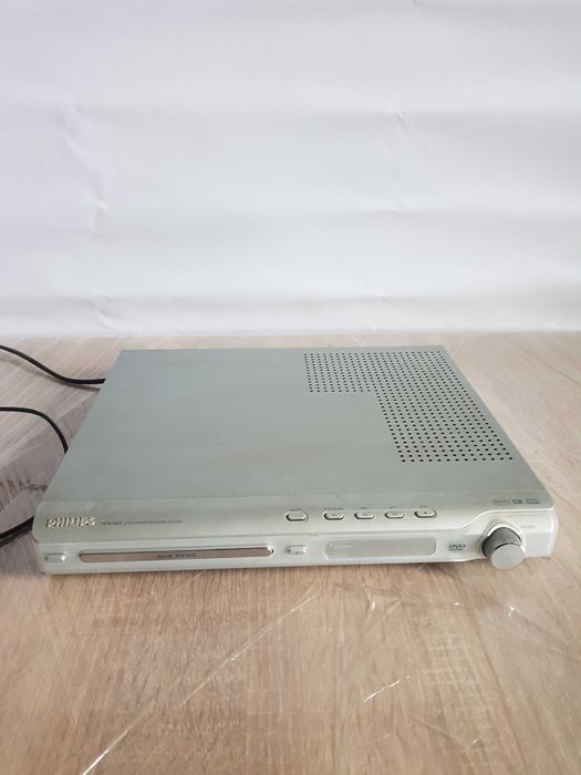 DVD магнітофон PHILIPS